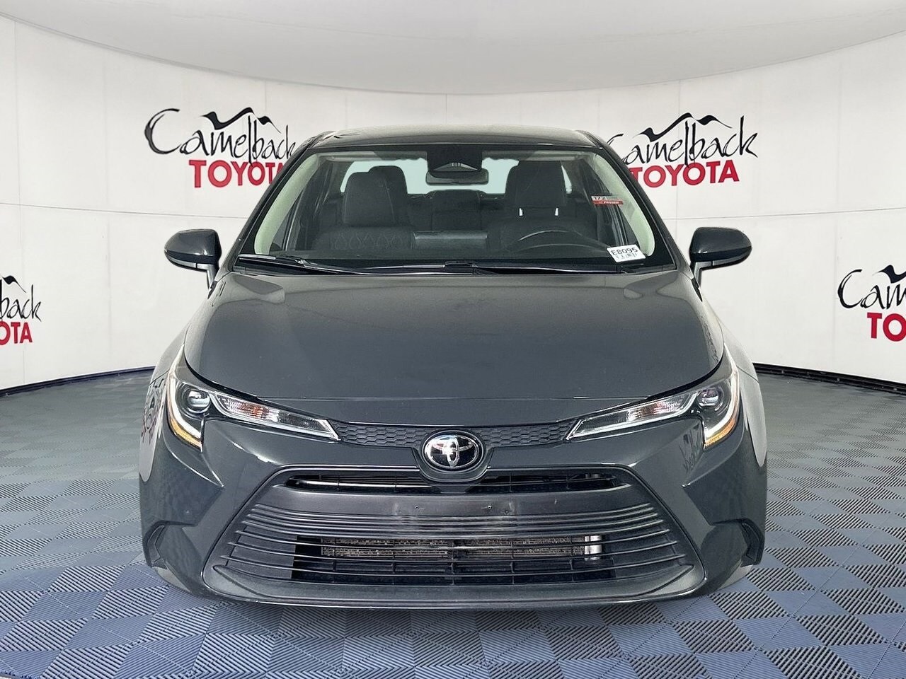 2024 Toyota Corolla LE photo 2