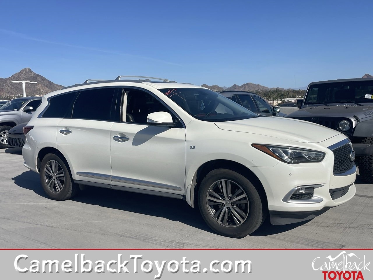 2016 INFINITI QX60 Base