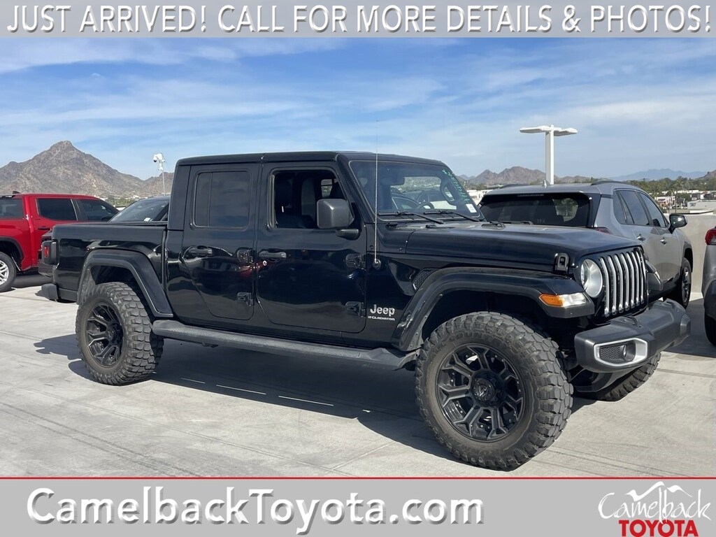 Used 2023 Jeep Gladiator Overland Truck Crew Cab