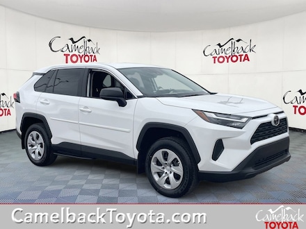 2025 Toyota RAV4 LE SUV