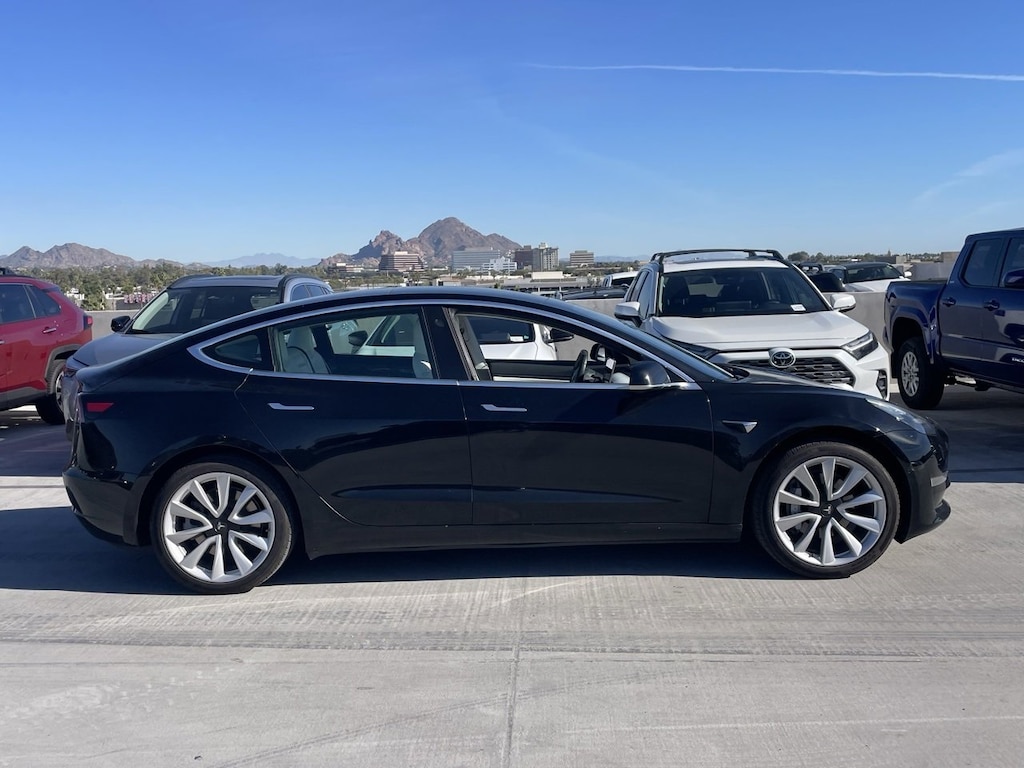 Used 2019 Tesla Model 3 Standard Range Plus Sedan