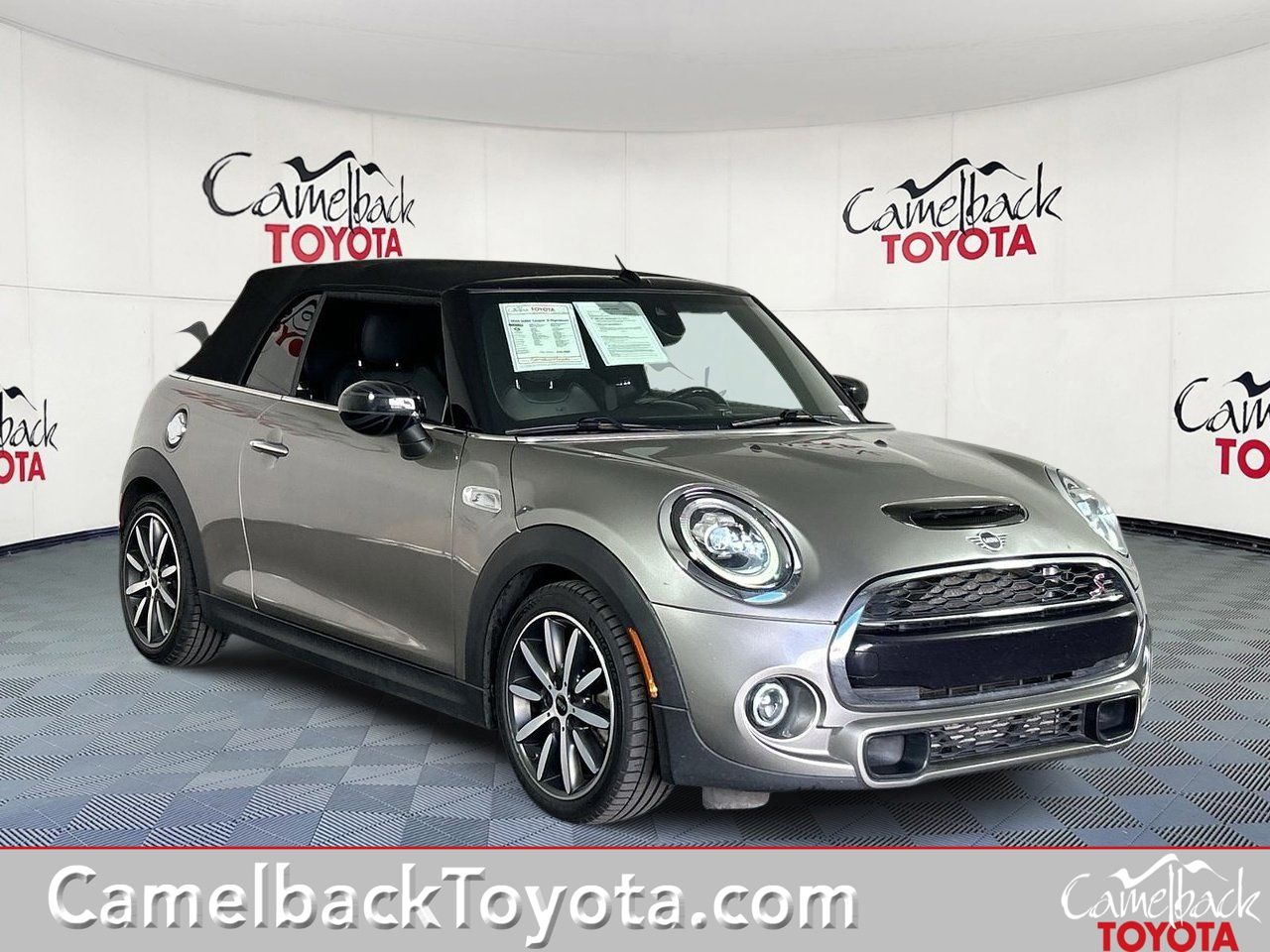2020 MINI Convertible Cooper S's photo