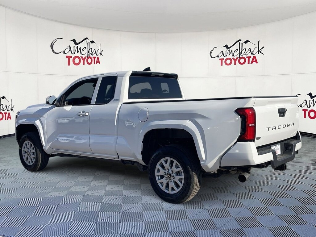 New 2025 Toyota Tacoma SR5 Truck XtraCab