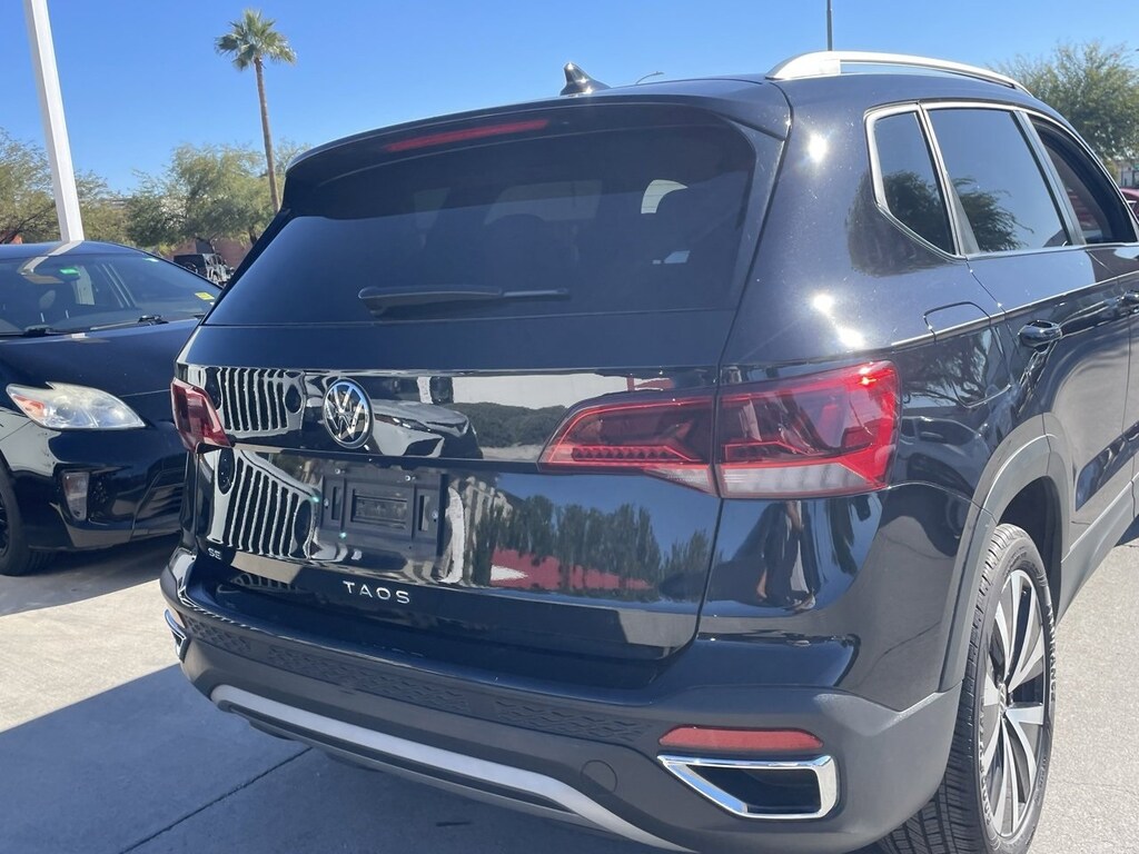 Used 2024 Volkswagen Taos 1.5T SE SUV