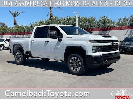 2026 Chevrolet Silverado 2500HD Custom Truck Crew Cab