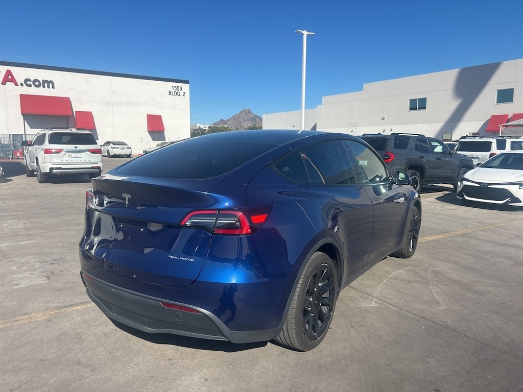 Used 2023 Tesla Model Y Long Range SUV