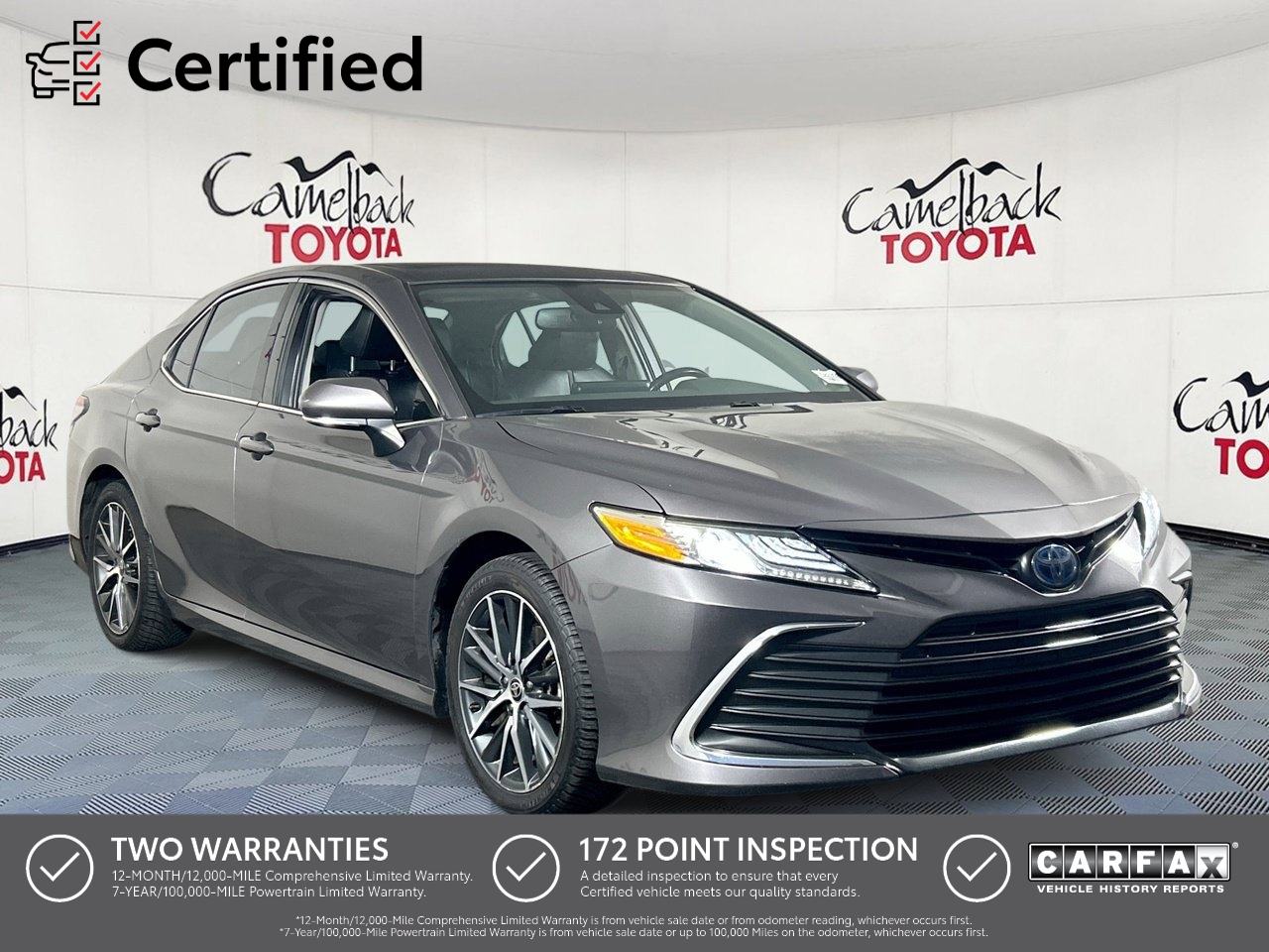 2022 Toyota Camry Hybrid XLE Sedan