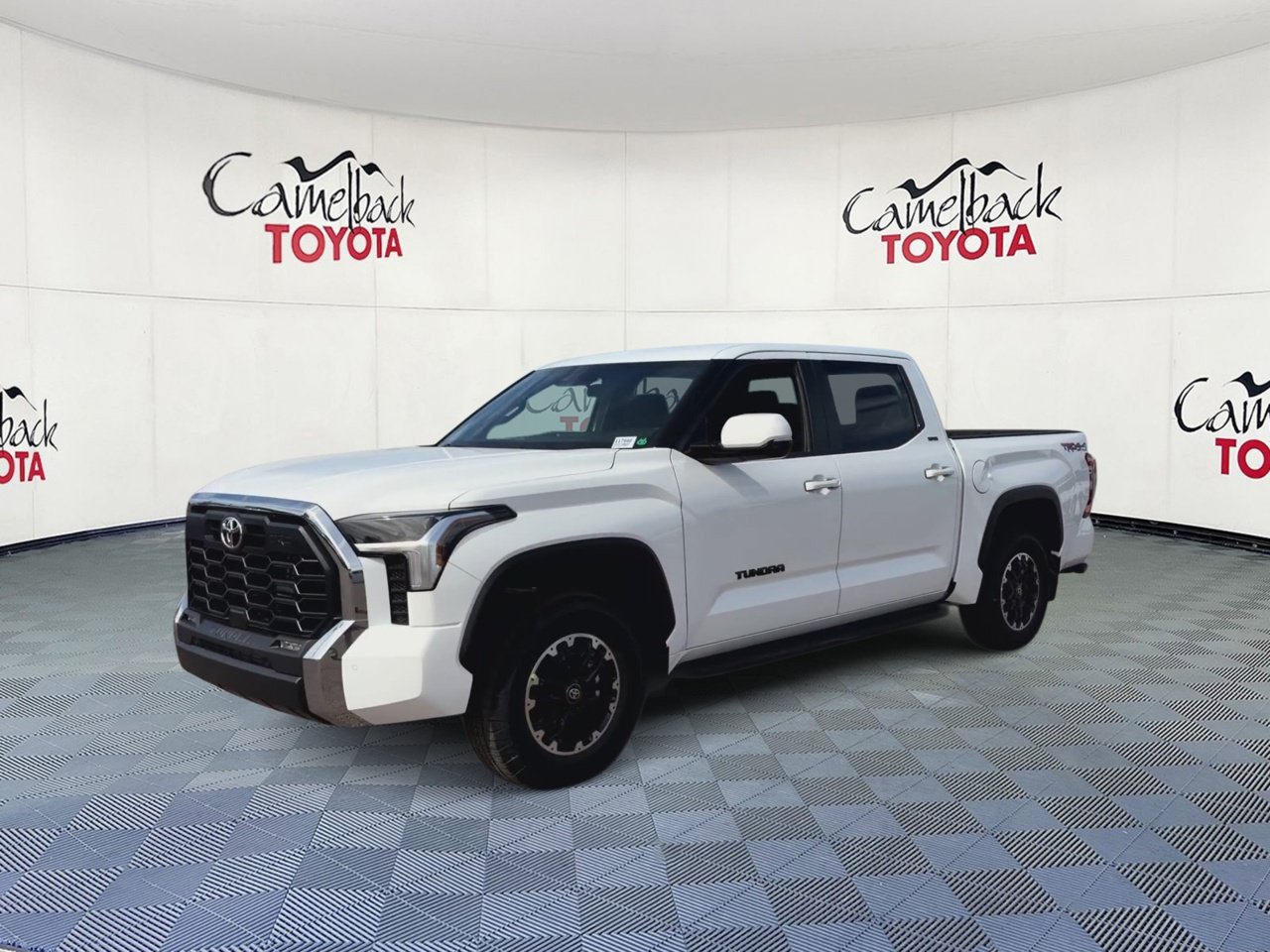 2026 Toyota Tundra SR5 - Photo 7
