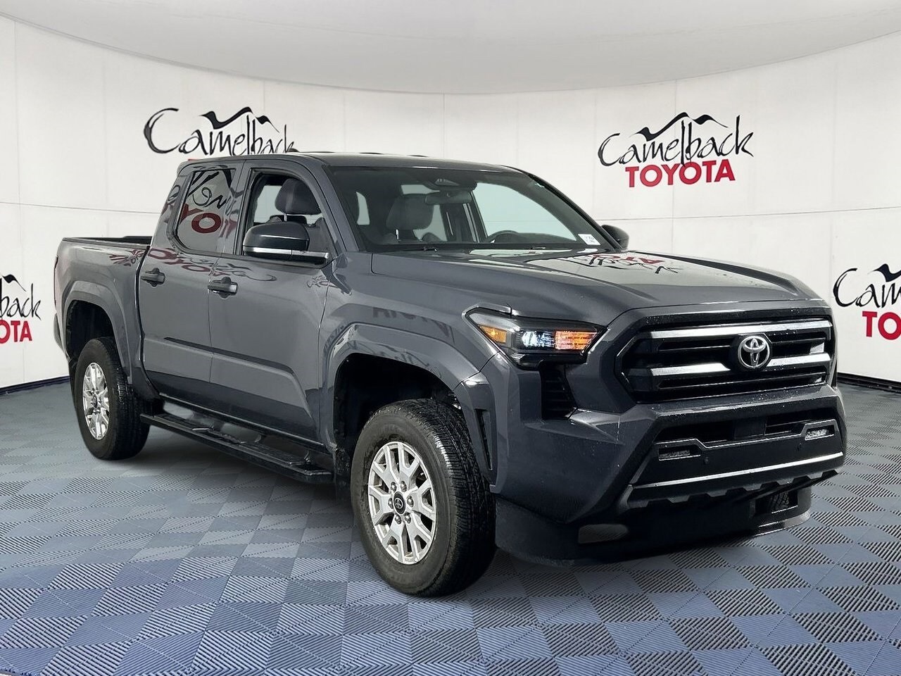 2024 Toyota Tacoma SR photo 3