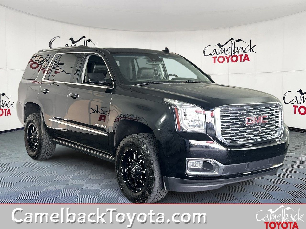 2018 GMC Yukon 4WD Denali's photo