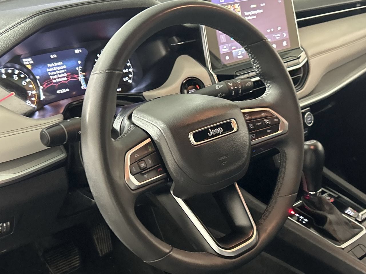 2025 Jeep Compass Limited - Photo 14