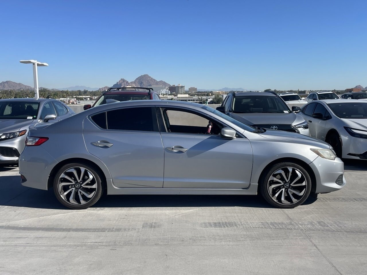 2018 Acura ILX Special Edition photo 3