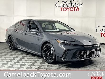 2026 Toyota Camry SE Sedan