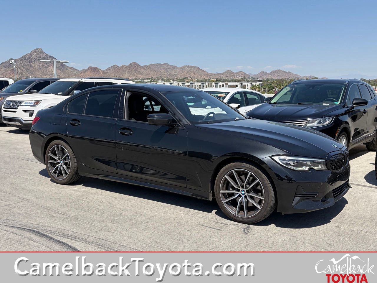 2019 BMW 3 Series 330i Sedan's photo