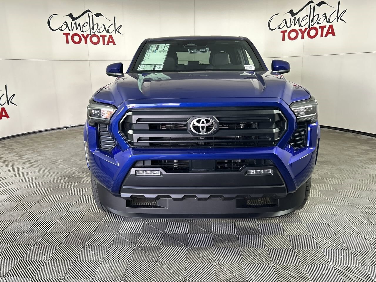 2025 Toyota Tacoma SR5 photo 3