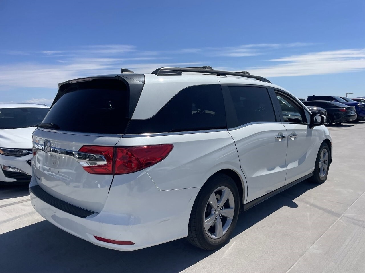 2020 Honda Odyssey EX-L photo 2