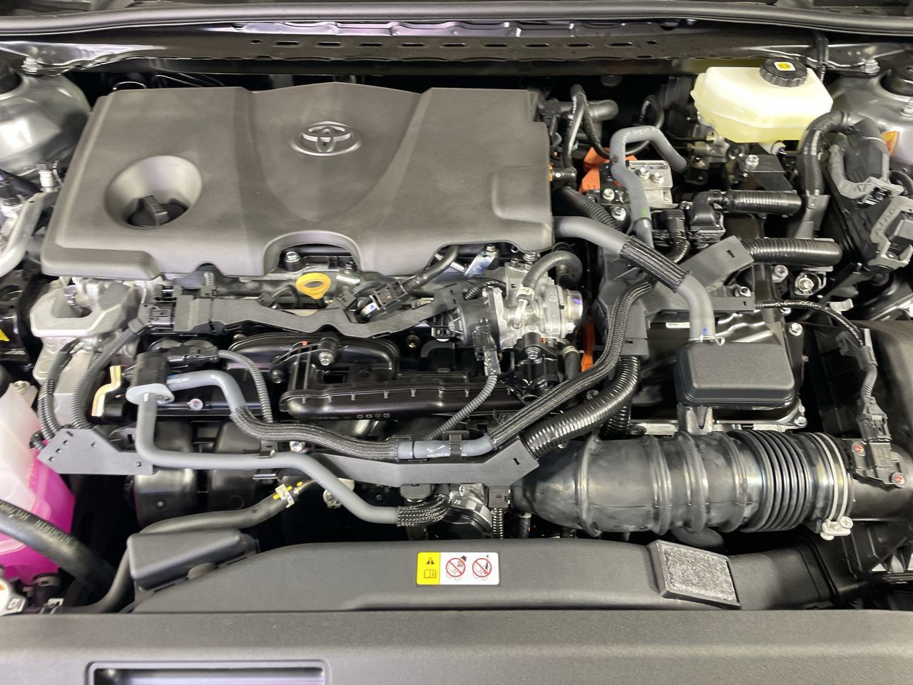 2026 Toyota Camry XSE - Photo 10