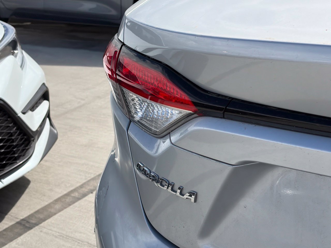 Used 2021 Toyota Corolla LE Sedan