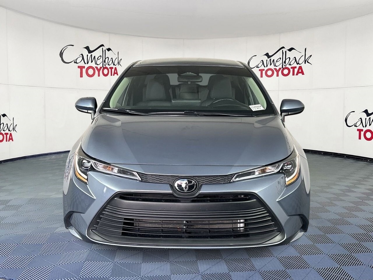 2024 Toyota Corolla LE photo 3