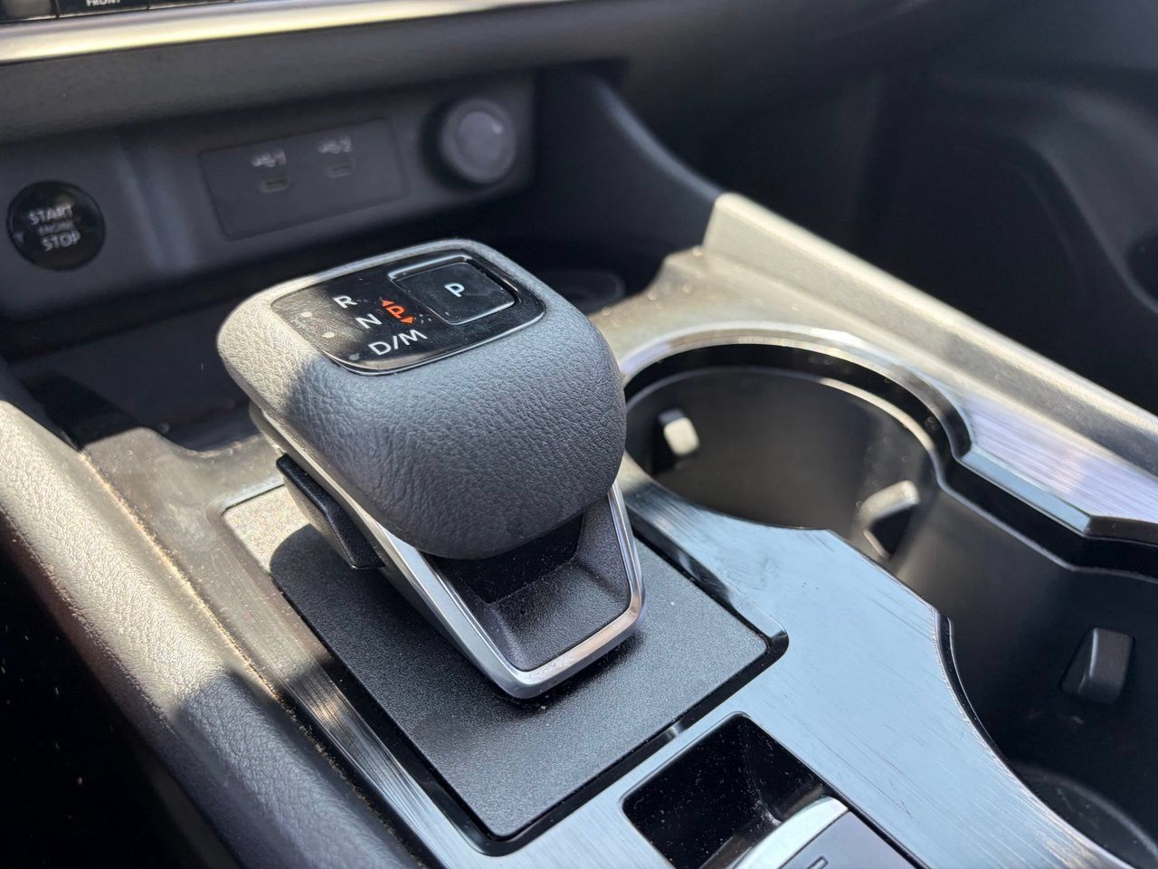 2025 Nissan Rogue SV - Photo 7