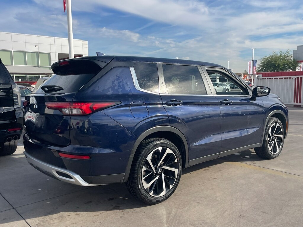Used 2024 Mitsubishi