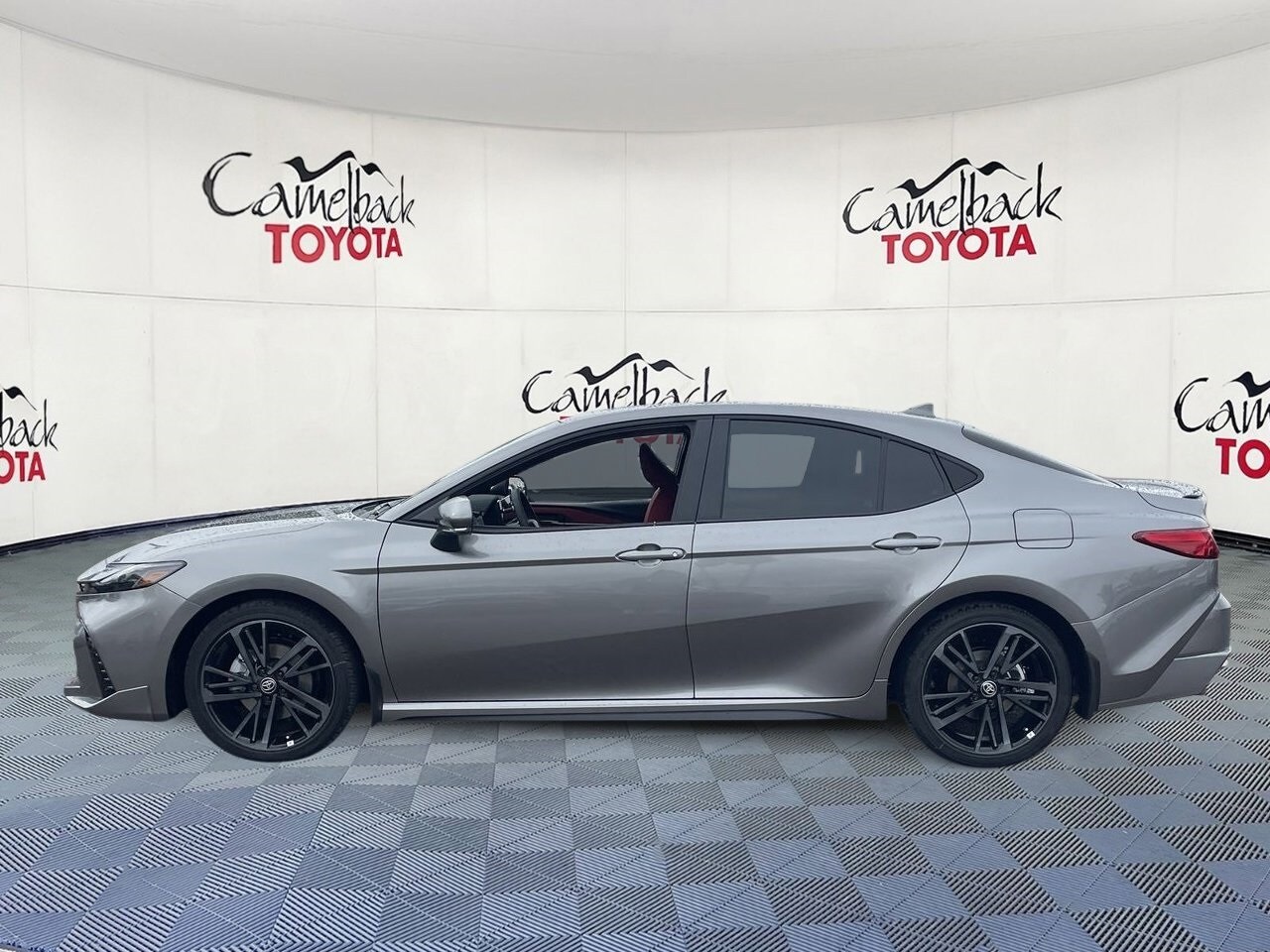 2026 Toyota Camry XSE photo 4