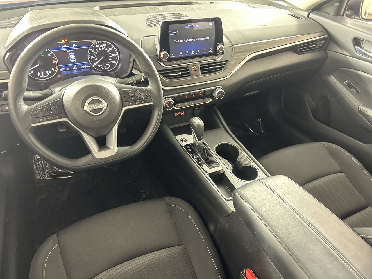 2025 Nissan Altima SV - Photo 23