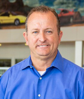 Staff member Ian Grundstrom from ID_334ae29a9109