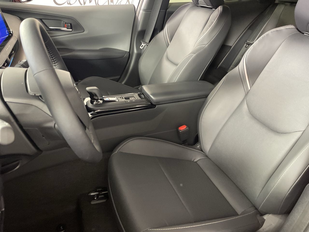 2026 Toyota Prius Limited - Photo 19