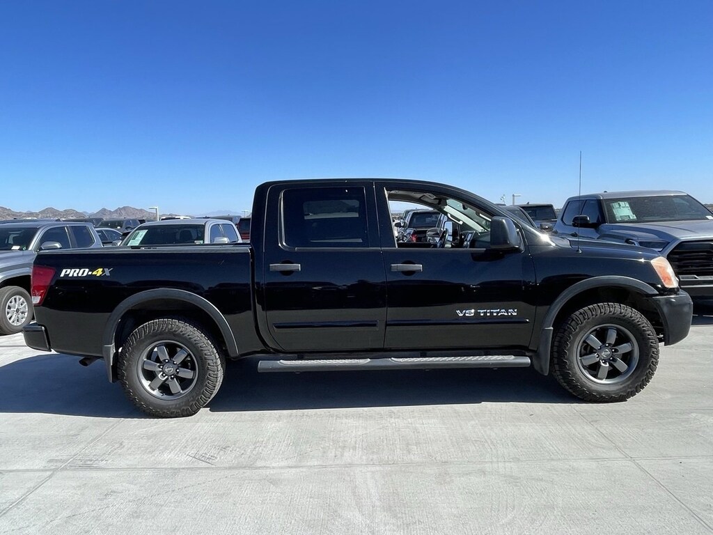 Used 2014 Nissan Titan PRO-4X Truck Crew Cab