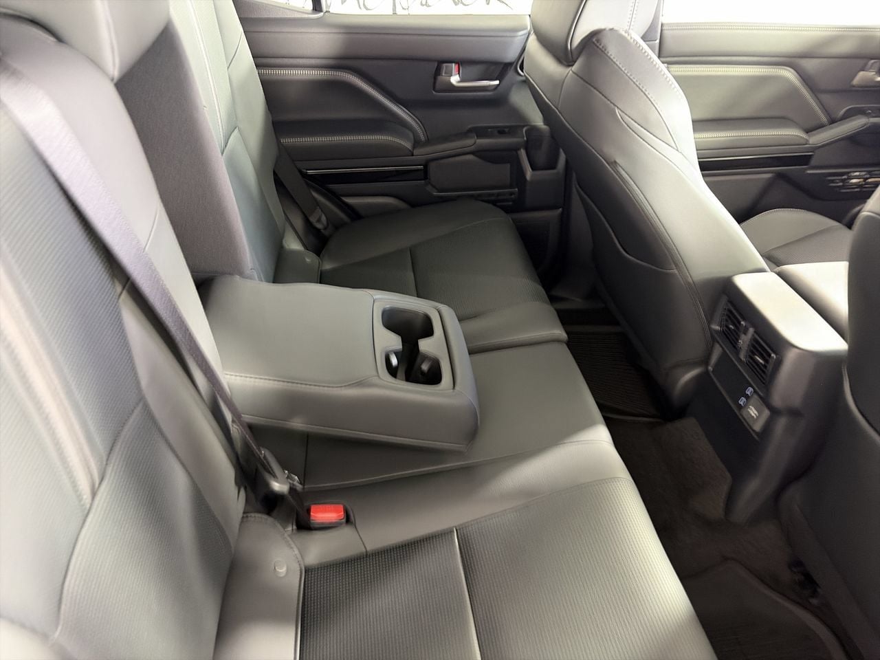2026 Toyota 4Runner Limited - Photo 24