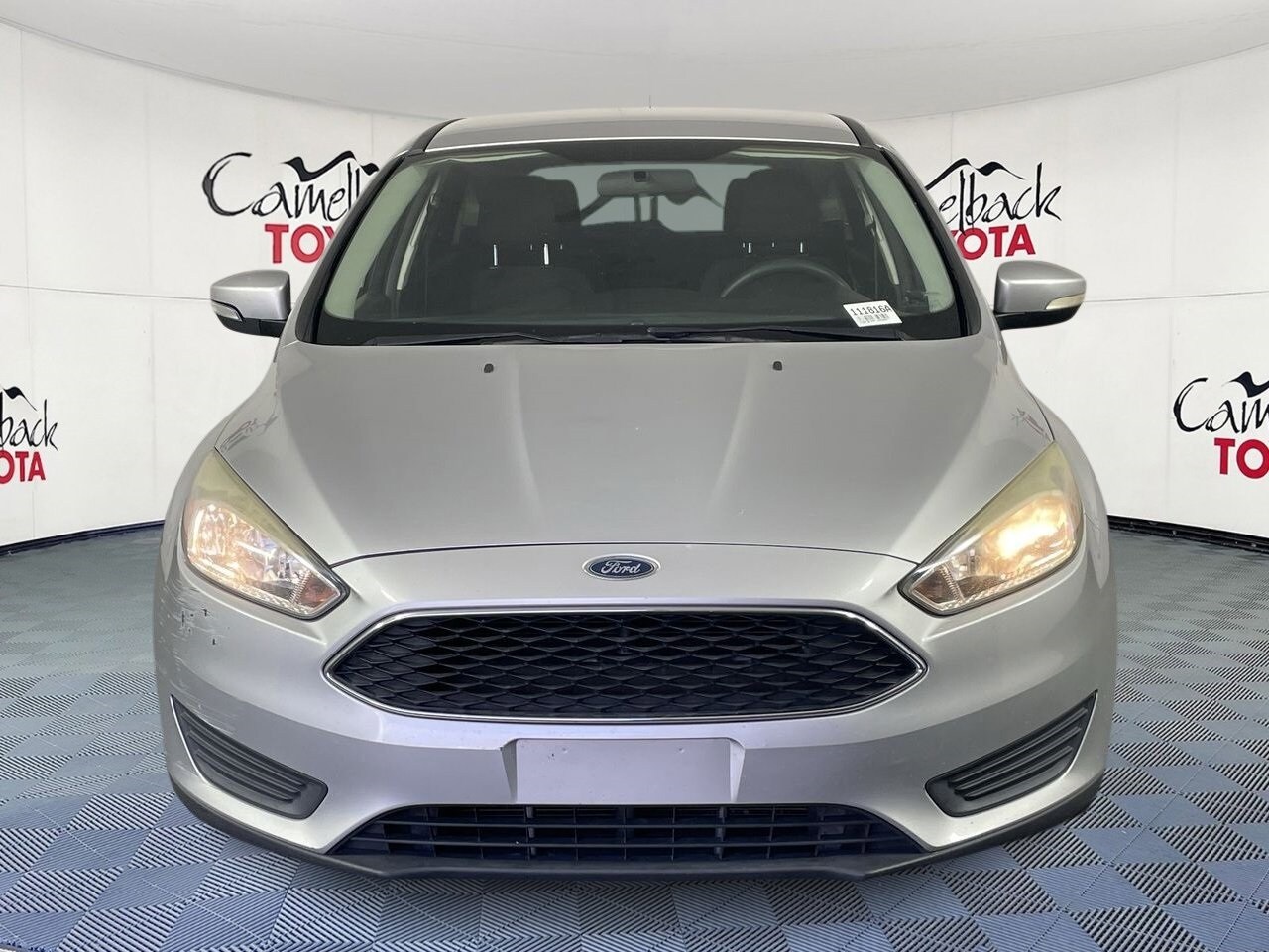 2015 Ford Focus SE photo 2