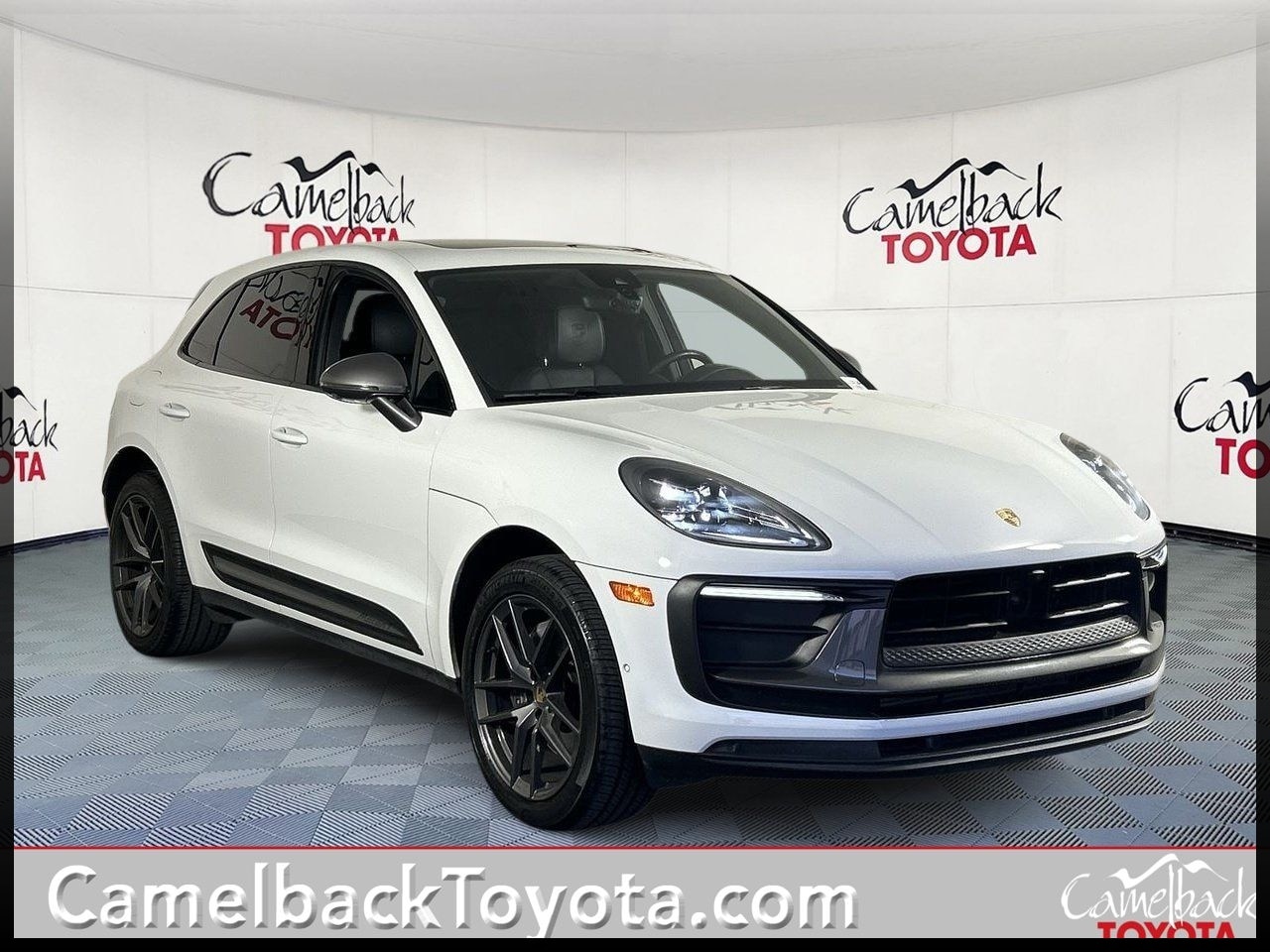 2023 Porsche Macan
