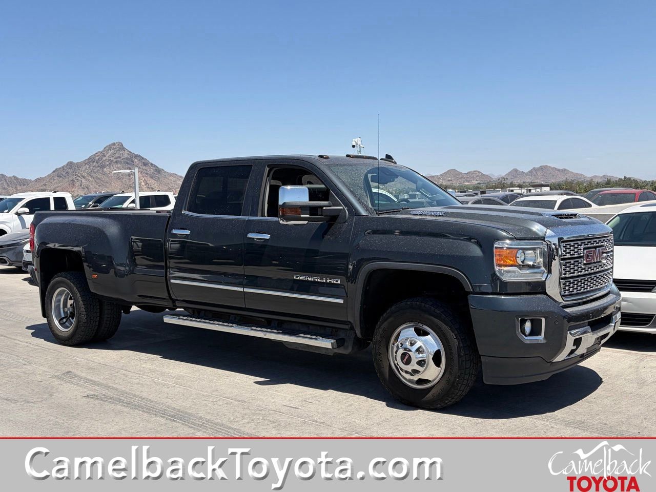 2019 GMC Sierra 4WD Crew Cab Standard Box Denali's photo