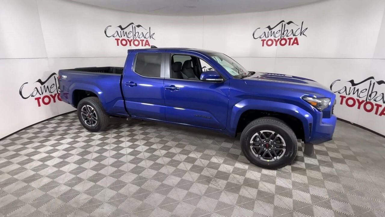 2025 Toyota Tacoma TRD Sport photo 4