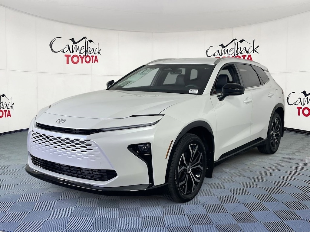 New 2026 Toyota Crown Signia XLE SUV