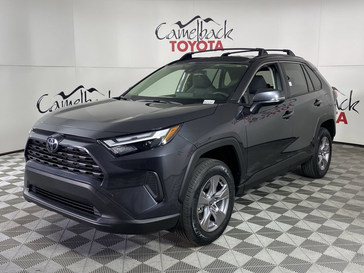 2025 Toyota RAV4 XLE photo 2