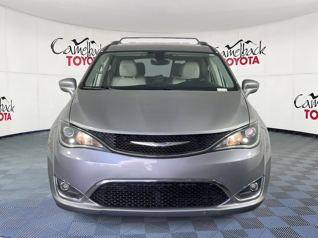 Used 2018 Chrysler