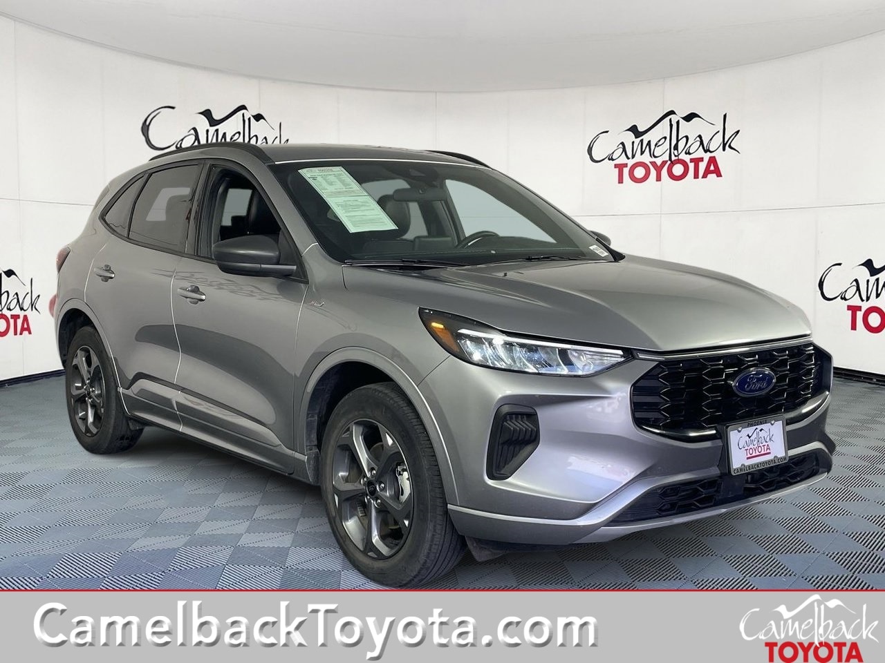 2024 Ford Escape ST-Line