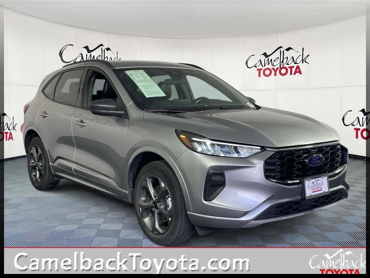 2024 Ford Escape ST-Line