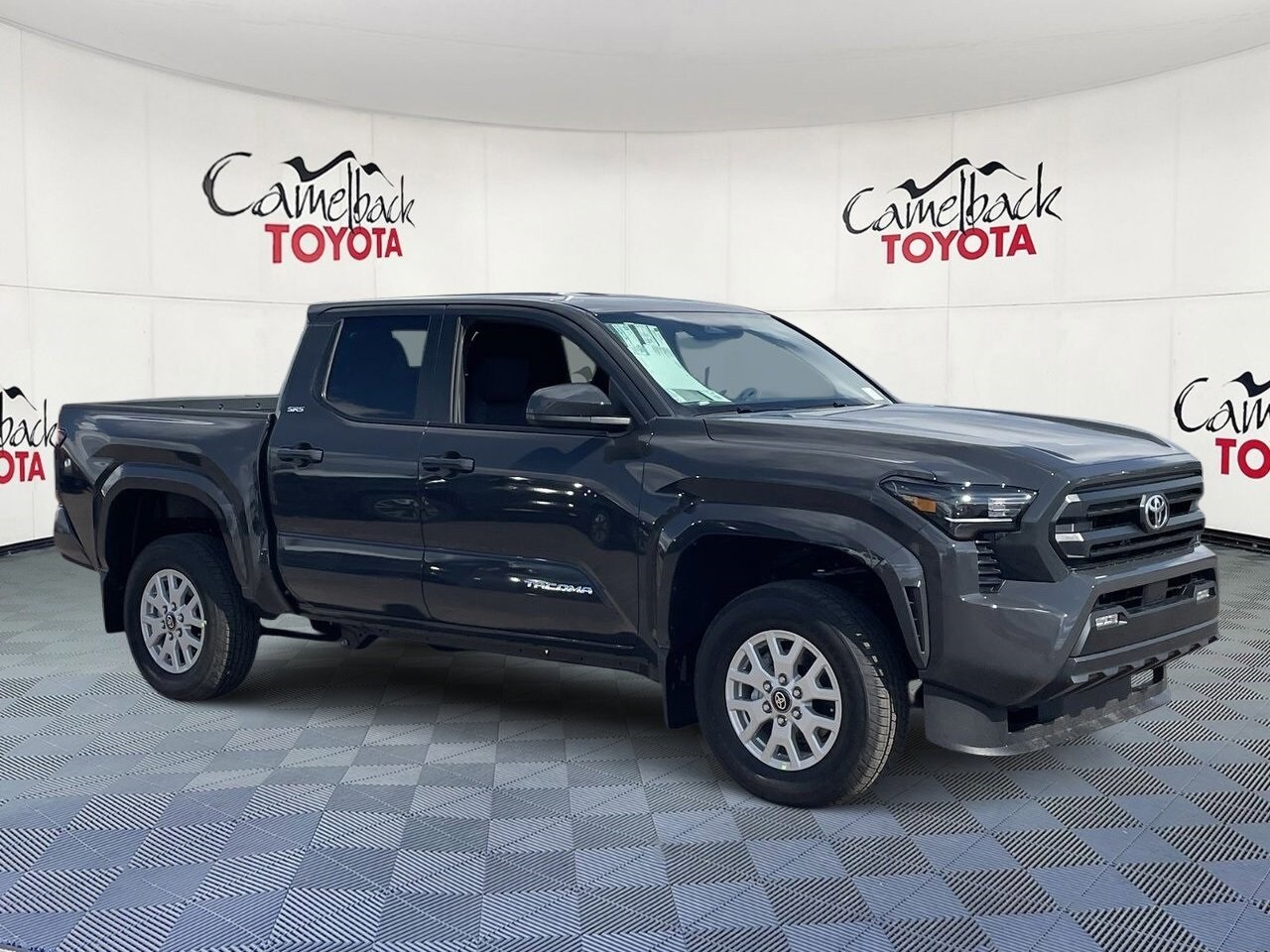 2025 Toyota Tacoma SR5 photo 2