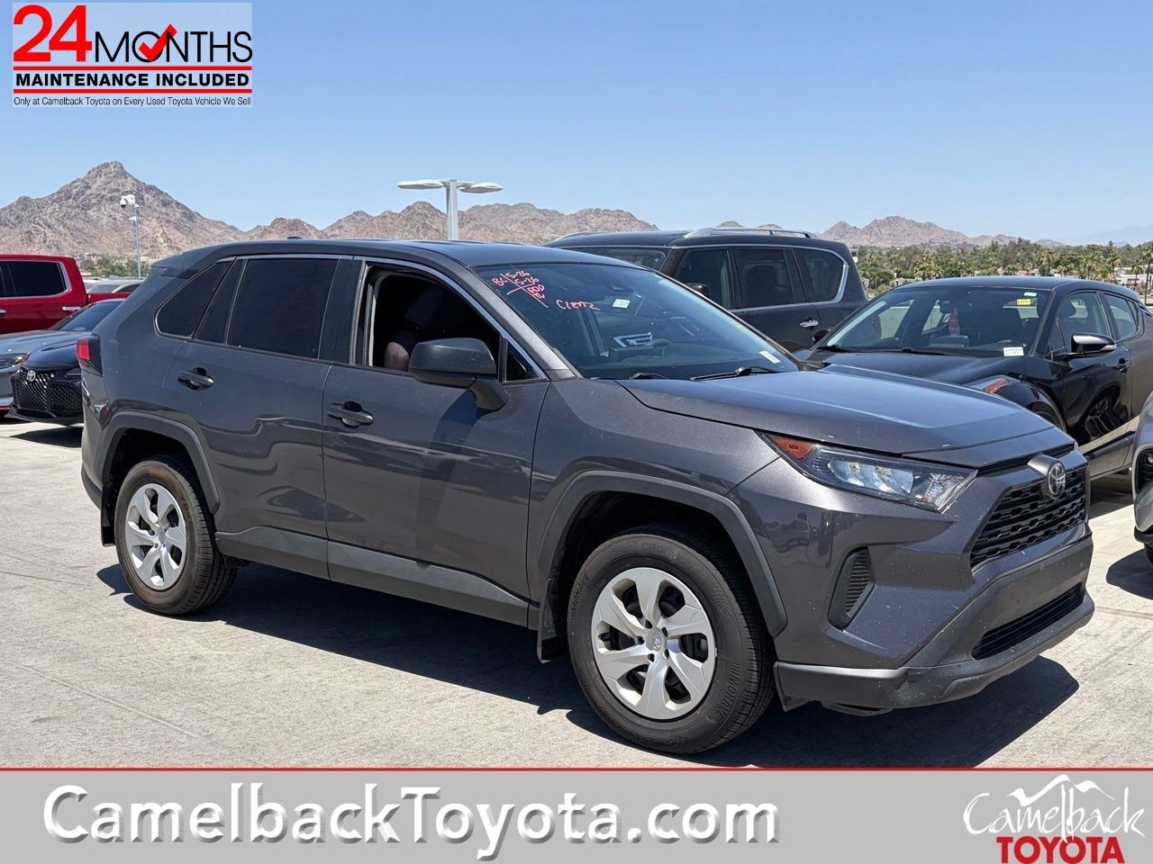 2022 Toyota RAV4 LE AWD's photo