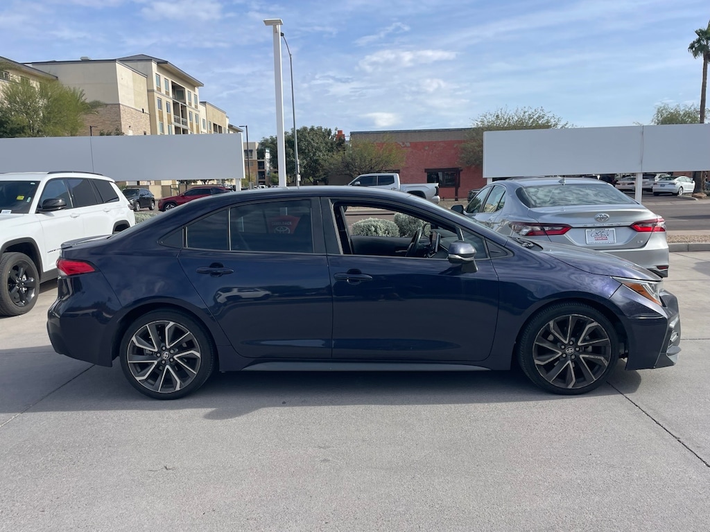Used 2020 Toyota Corolla SE Sedan
