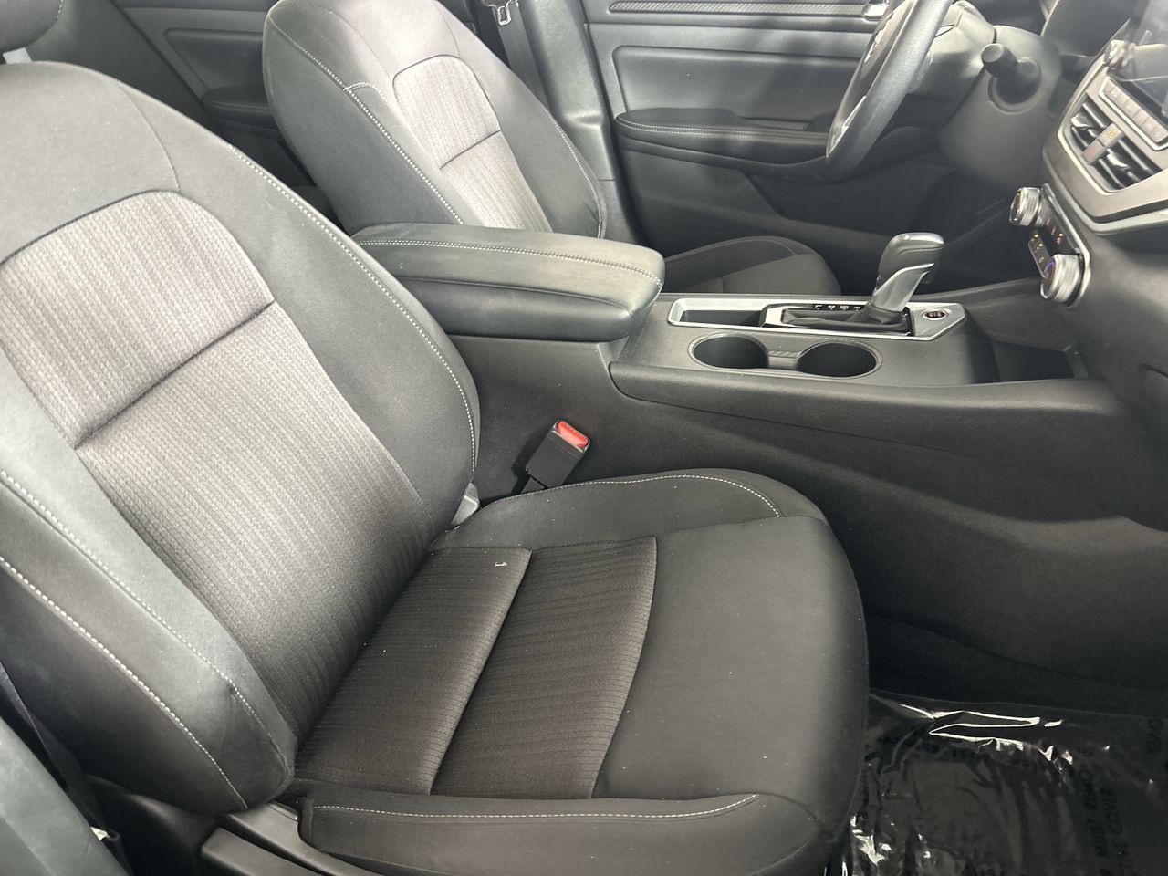 2025 Nissan Altima SV - Photo 26
