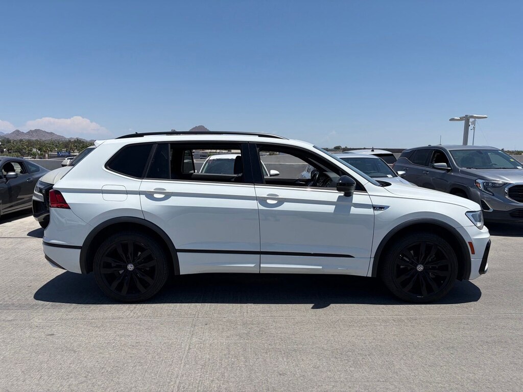 Used 2021 Volkswagen Tiguan 2.0T SE R-Line Black SUV