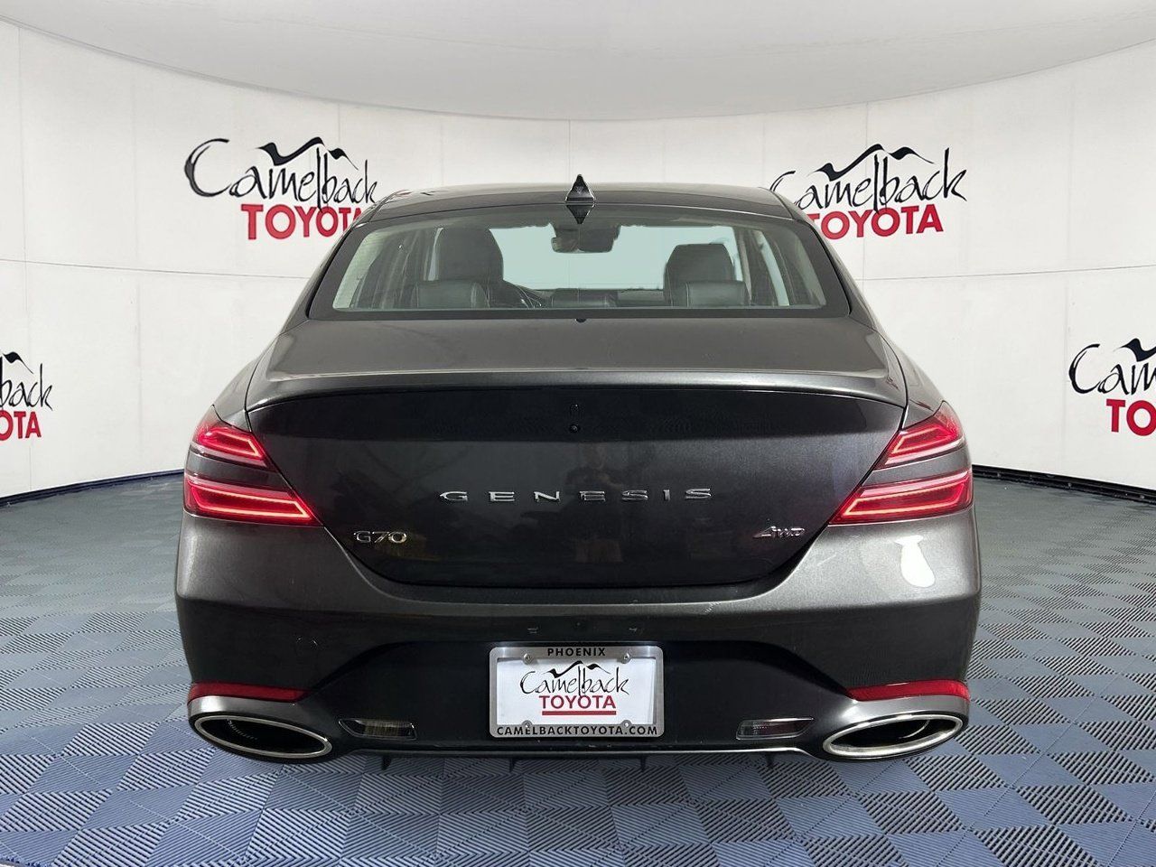 2025 GENESIS G70 Standard - Photo 6