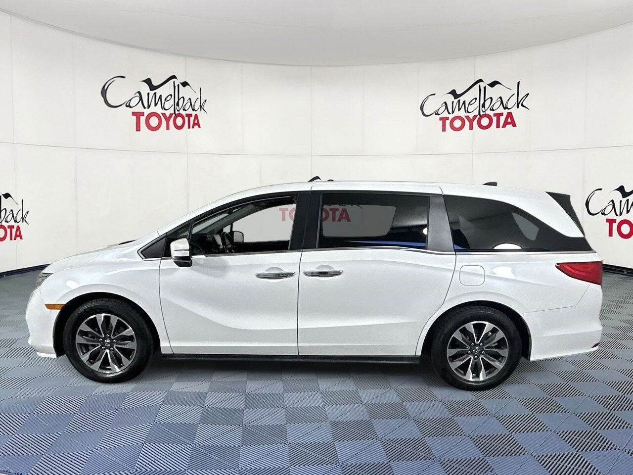 2022 Honda Odyssey EX-L photo 3