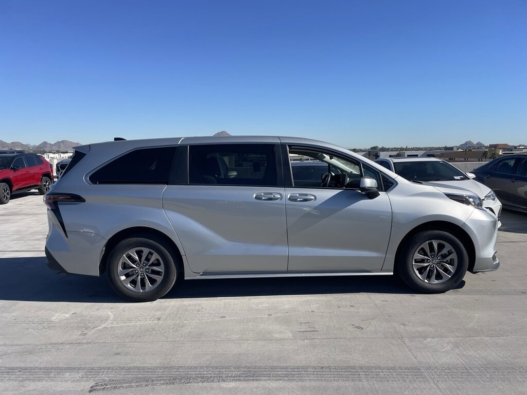 Certified 2024 Toyota Sienna LE Van Passenger Van