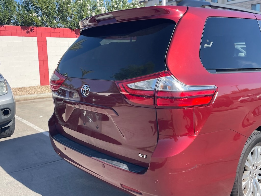 Used 2016 Toyota Sienna L Van
