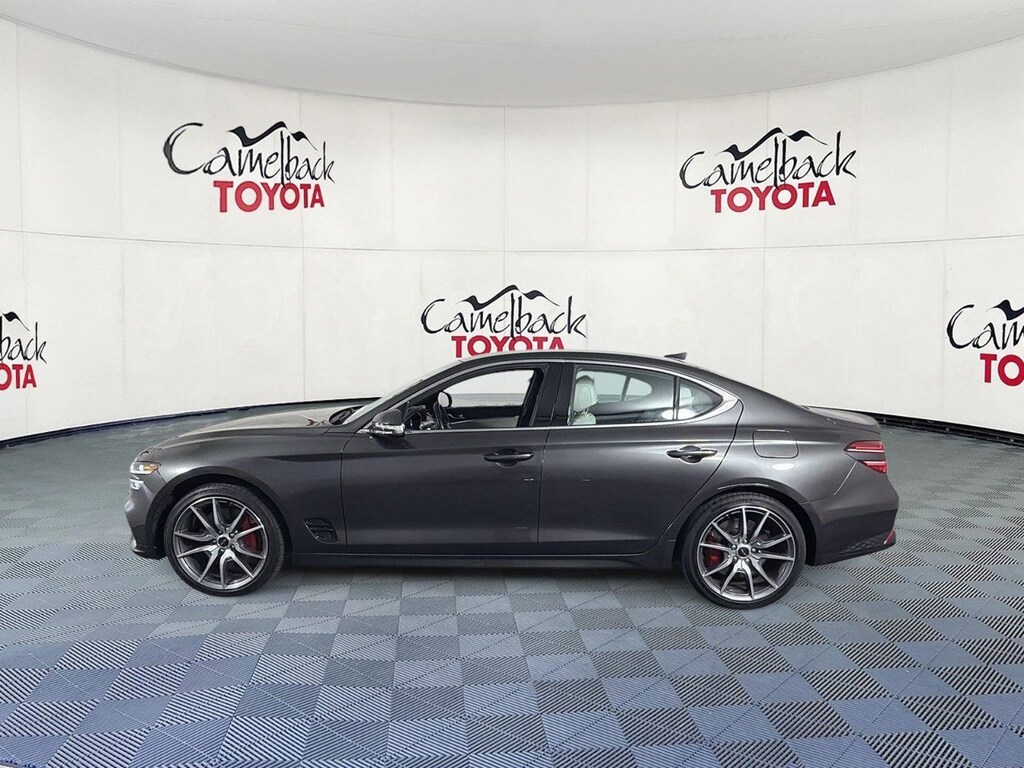 Used 2025 Genesis G70 2.5T Sedan